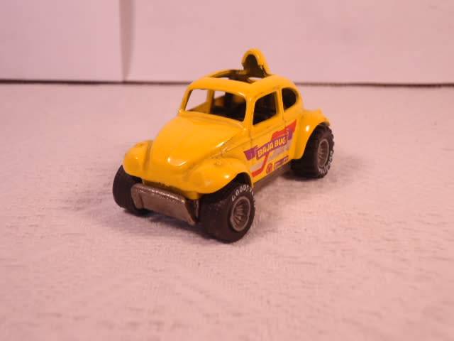 Hotwheels - 1983 Volkswagen Beetle - Baja Bug - Real Riders - Grey hubs