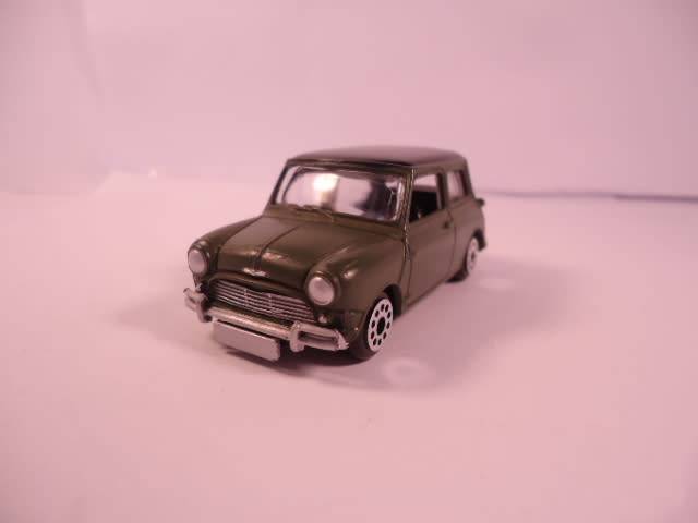 Lot of 4 Models - Summer/Yatming/Playart/China