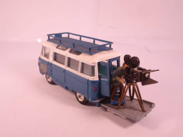 Corgi - Commer Van - Samuelson Film Service Limited - #479-A1