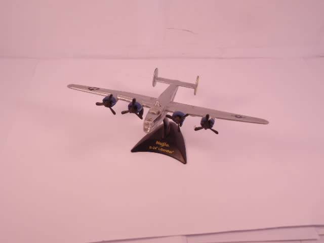 Maisto - B-24D Liberator