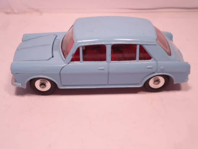 Dinky Toys - Morris 1100 - # 140