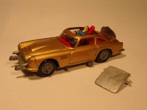 Corgi Toys - # 261 - James Bond Aston Martin DB5 - SPES OFFEWR THIS WEEK-20% DISC. - WAS R300