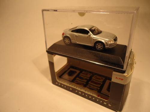 Real Toy - 1/64 Scale - Audi  TT