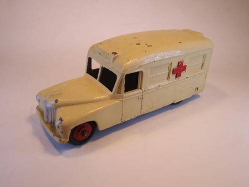 Dinky - # 30h - Ambulance