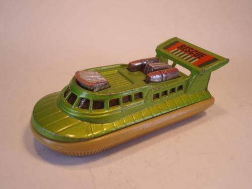 Matchbox Superfast - #  MB 2 - Hovercraft - Rescue