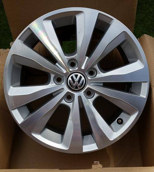 VW Golf 7 16" TSI Mag Wheels