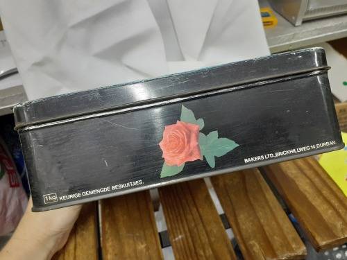 Collectible Tin - Baker`s Ltd Choice Assorted Biscuits