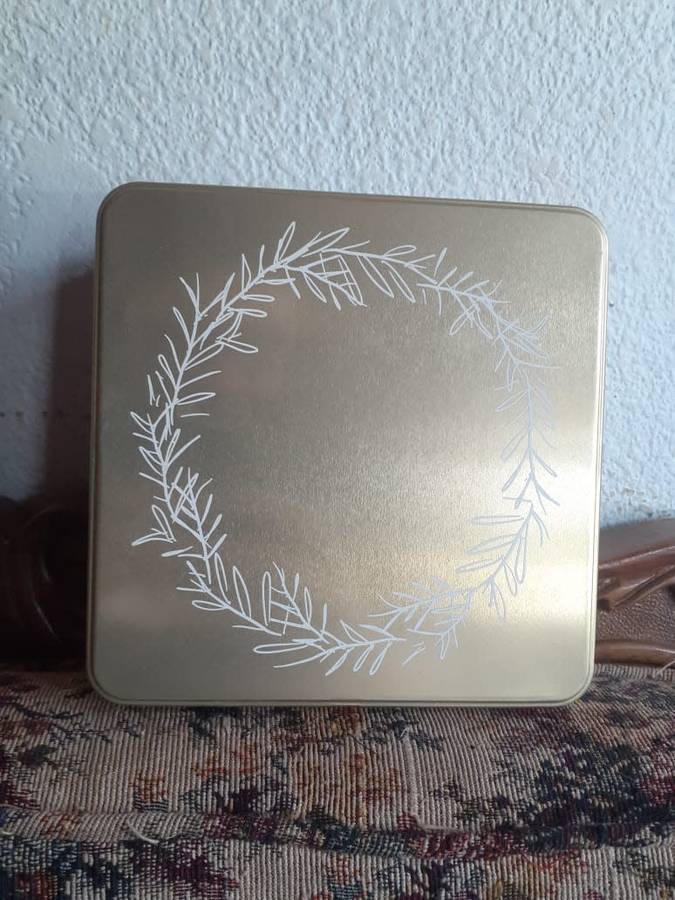 Collectible Tin - Woolworths Shortbread
