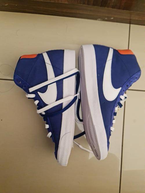 Nike blazer Mid `77 Deep Royal Blue/White/Orange ***NEW*** UK size 9