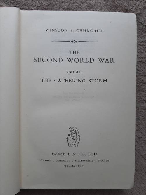 The Second World War Vol.I: The Gathering Storm - Author: Winston S. Churchill