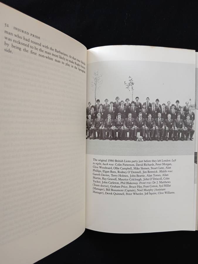Injured Pride The Lions in South Africa by Carwyn James & Chris Rea