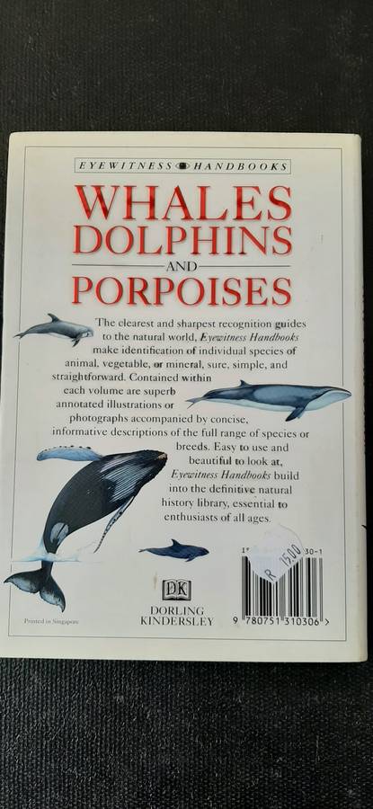 Whales, Dolphins and Porpoises by Mark Carwardine