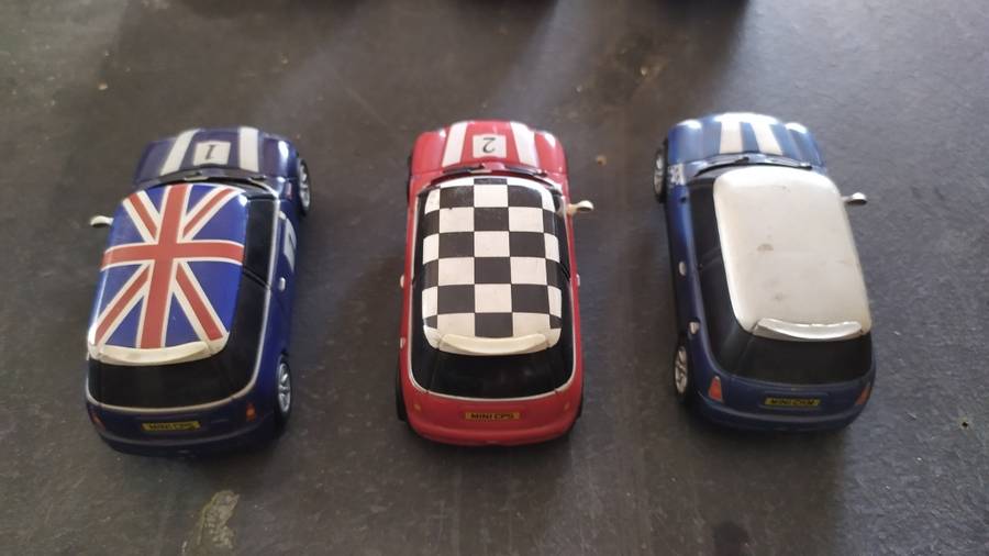 CARRERA GO MINI SLOT CARS