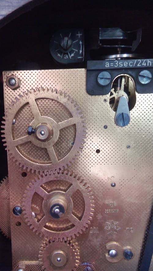 Junghans Mantel Clock plus wind-up key