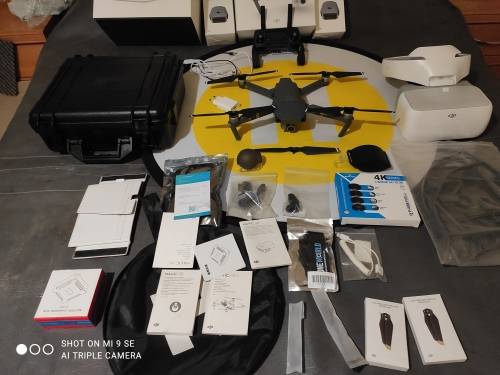 Excelent DJI Mavic Pro Flymore Combo + DJI Goggles