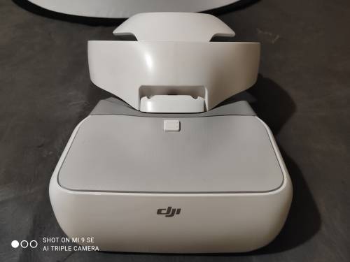 Excelent DJI Mavic Pro Flymore Combo + DJI Goggles
