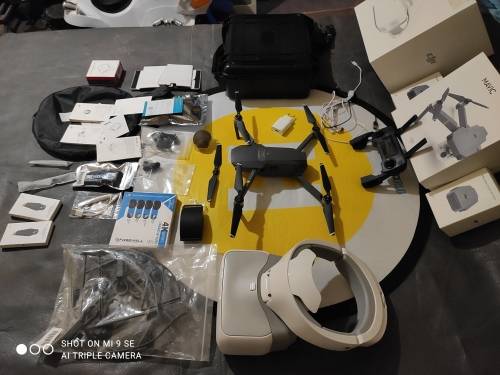 Excelent DJI Mavic Pro Flymore Combo + DJI Goggles
