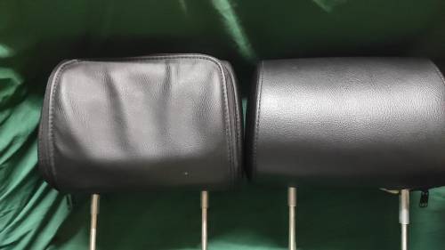 Headrest Player (Black)