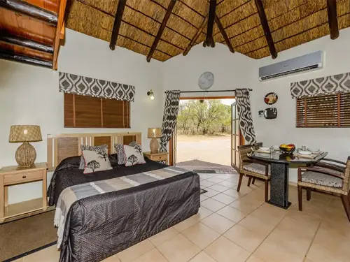 Great Holiday Deal - Dikhololo
