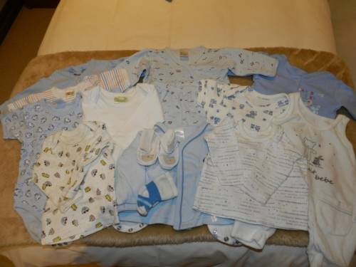 Baby Boy Clothing 0-3 months.  Various baby grows, vests and leggings.
