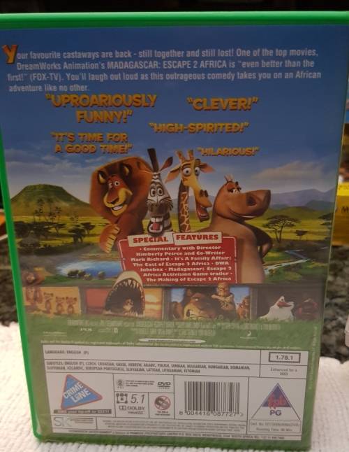 Kids DVD   Madagascar 2 , Escape to Africa. Good, clean condition.