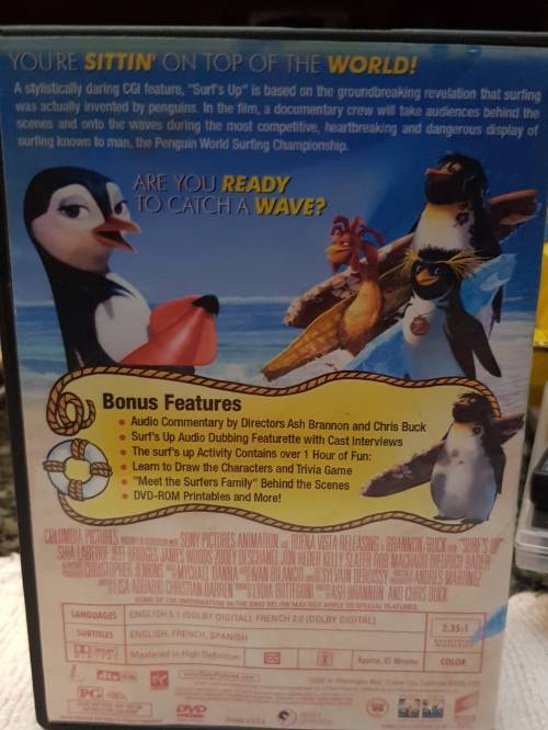 Kids DVD   Surfs Up, a Major Ocean Picture. Good, clean condition.