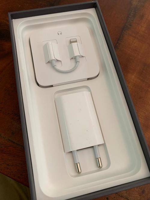 iPhone 8 PLUS 256GB