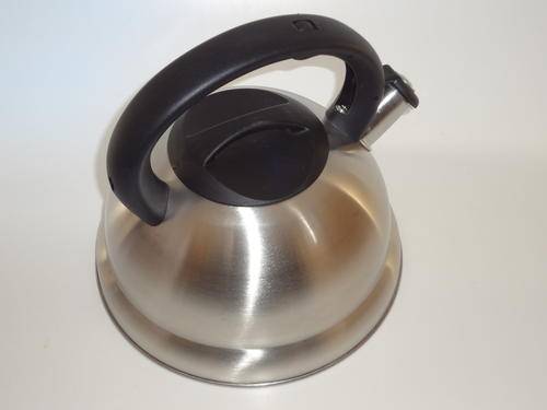 STAINLESS STEEL SILVER WHISTLING WATER KETTLE (3L)