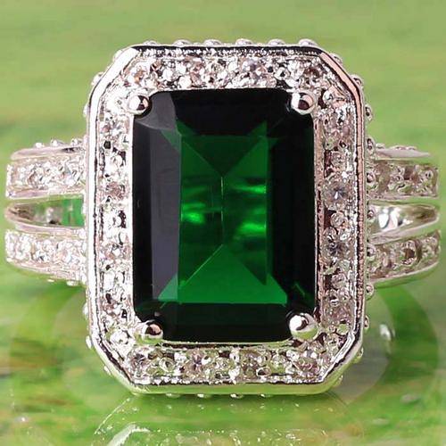 "EXQUISITE" EMERALD QUARTZ & WHITE TOPAZ CZ RING IN SILVER