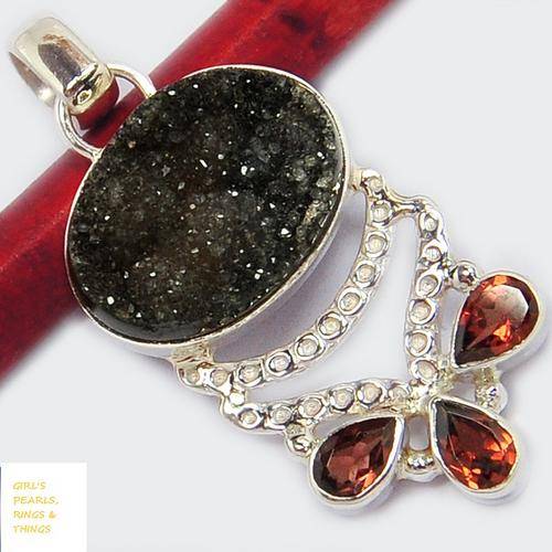 *CLEARANCE SALE* 100% GENUINE AGATE DRUZY & GARNET PENDANT CRAFTED IN HALLMARKED 925 STERLING SILVER