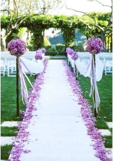 1 900 GRAPE PURPLE   SILK ROSE PETALS - USE FOR CONFETTI/AISLE DECOR/PHOTO PROP/TABLE DECOR