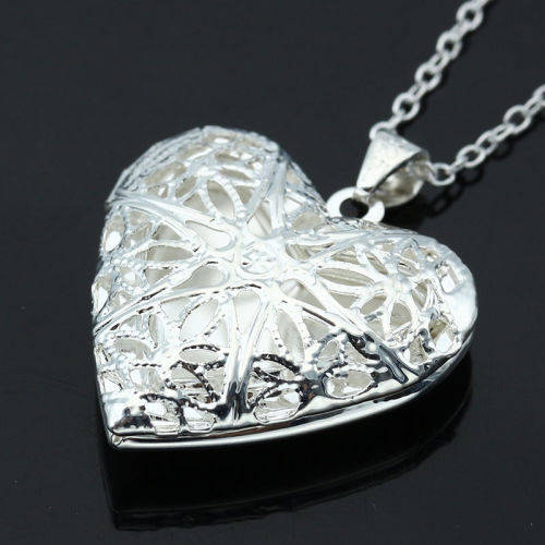 SILVER ALLOY HEART LOCKET PENDANT AND CHAIN - PERFECT FOR YOUNG LADY