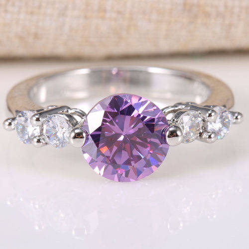 1.9CT AMETHYST AND WHITE TOPAZ CZ SET IN 925 HALLMARKED SILVER RING SIZE 11 (V 1/2)