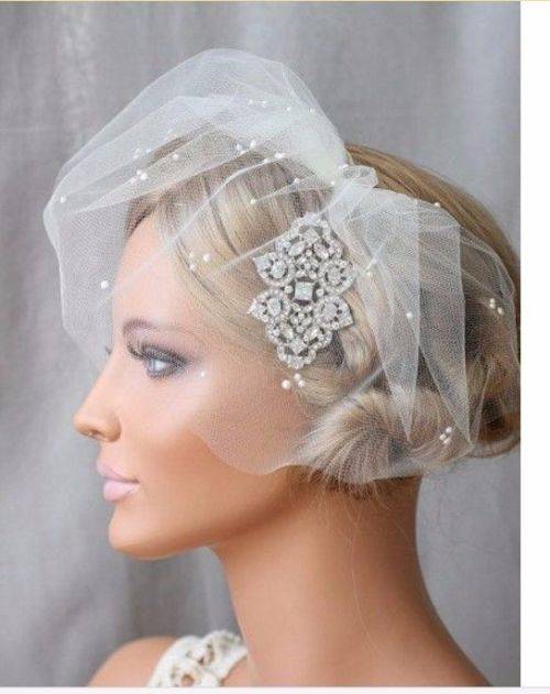 GORGEOUS PURE WHITE - BLUSHER VEIL BRIDAL VEIL WITH COMB -  FAUX PEARL DETAIL