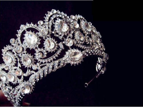 UNIQUE AND VERY DETAILED  SILVER PLATED BRIDE'S TIARA /CROWN WITH RHINESTONES   - BRIDAL TIARA