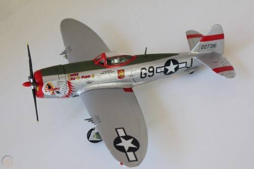 P-47D Thunderbolt USAAF - 1/48 Scale - ART98144