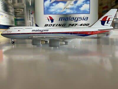 Boeing 747-400 Malaysia - 1/400 Scale (GJMAS299)(TAS007759)(Gemini Jets)