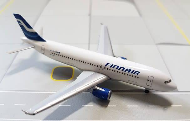 Airbus A320 Finnair - 1/500 Scale (HW508520)(Herpa Wings)