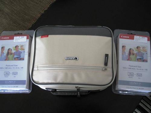 Canon SELPHY CP800 compact photo printer (black) PLUS 200 POSTCARD SIZE PAPER VALUE R400