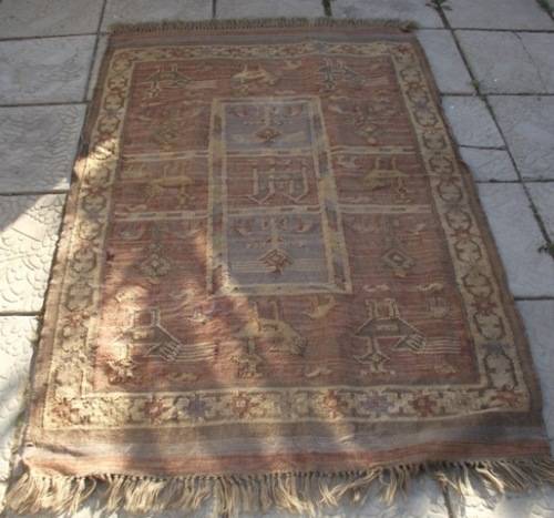 STUNNING HAND WOVEN  KELIM  MAT