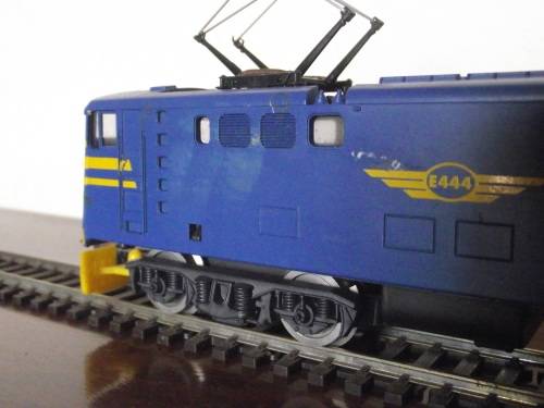 LIMA HO: SAR 5E Blue Train Electric Locomotive and Dummy(E444). Not boxed (made in Italy)
