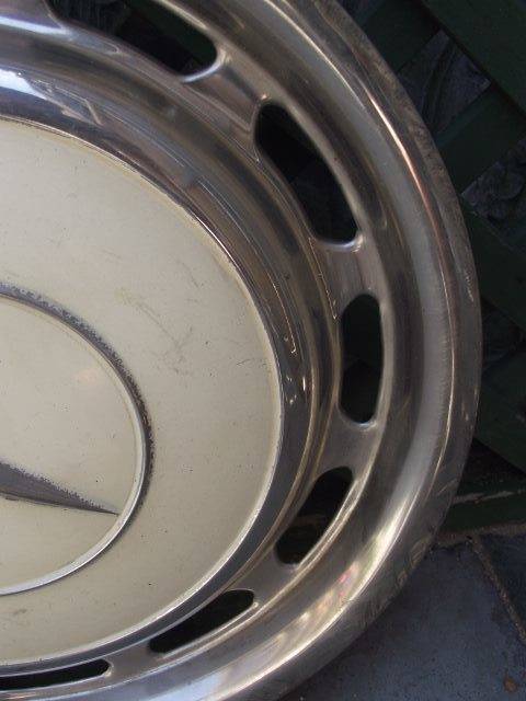 2 X VINTAGE MERCEDES BENZ WHEEL HUB CAPS