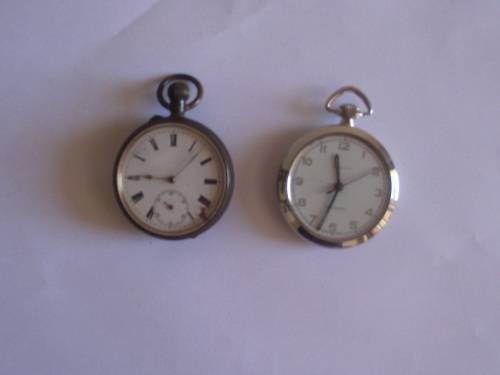 2 X VINTAGE MECHANICAL POCKET WATCHES FOR SPARES AND REPAIRS