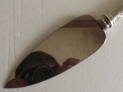 LOVELY STERLING SILVER HANDLED CAKE LIFTER