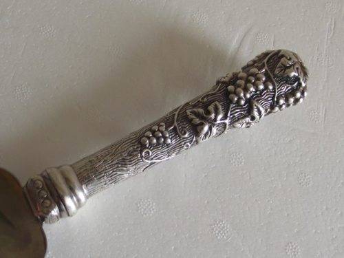 LOVELY STERLING SILVER HANDLED CAKE LIFTER