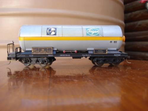 FLIESCHMANN HO SCALE TANKER WAGON