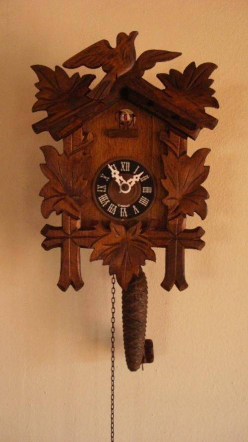 WEST GERMAN CUCKOO CLOCK