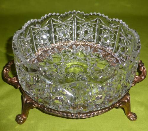 LARGE AND HEAVY!!! 2,8kg's! Cut Glass Bowl on Brass Stand with Four Paw Feet and Two Handles