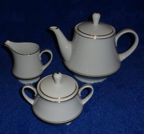 RC SRI LANKA, by Noritake, L553, GLORIA - Matching Teapot, Sugar Bowl & Milk Jug - POSTAGE R60