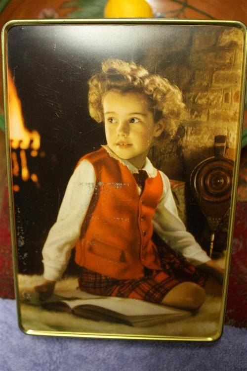 VINTAGE EDWARD SHARP 2LBS TIN